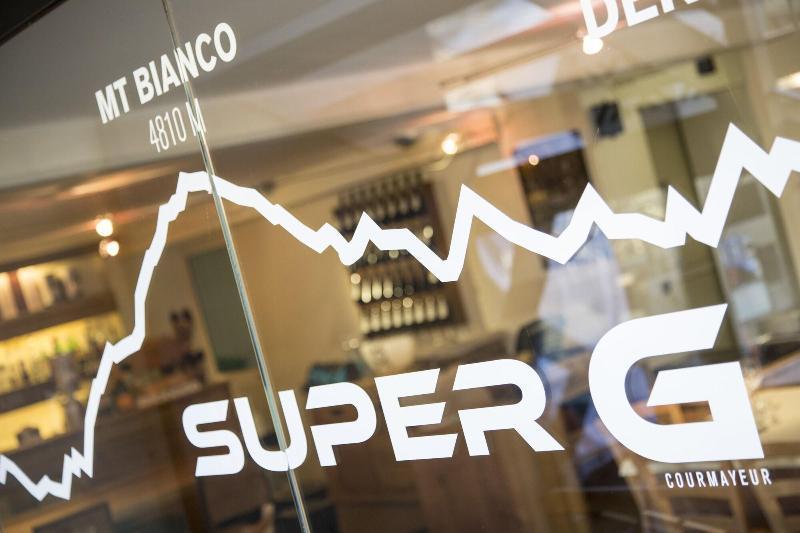 Super G Hotel Courmayeur Kültér fotó